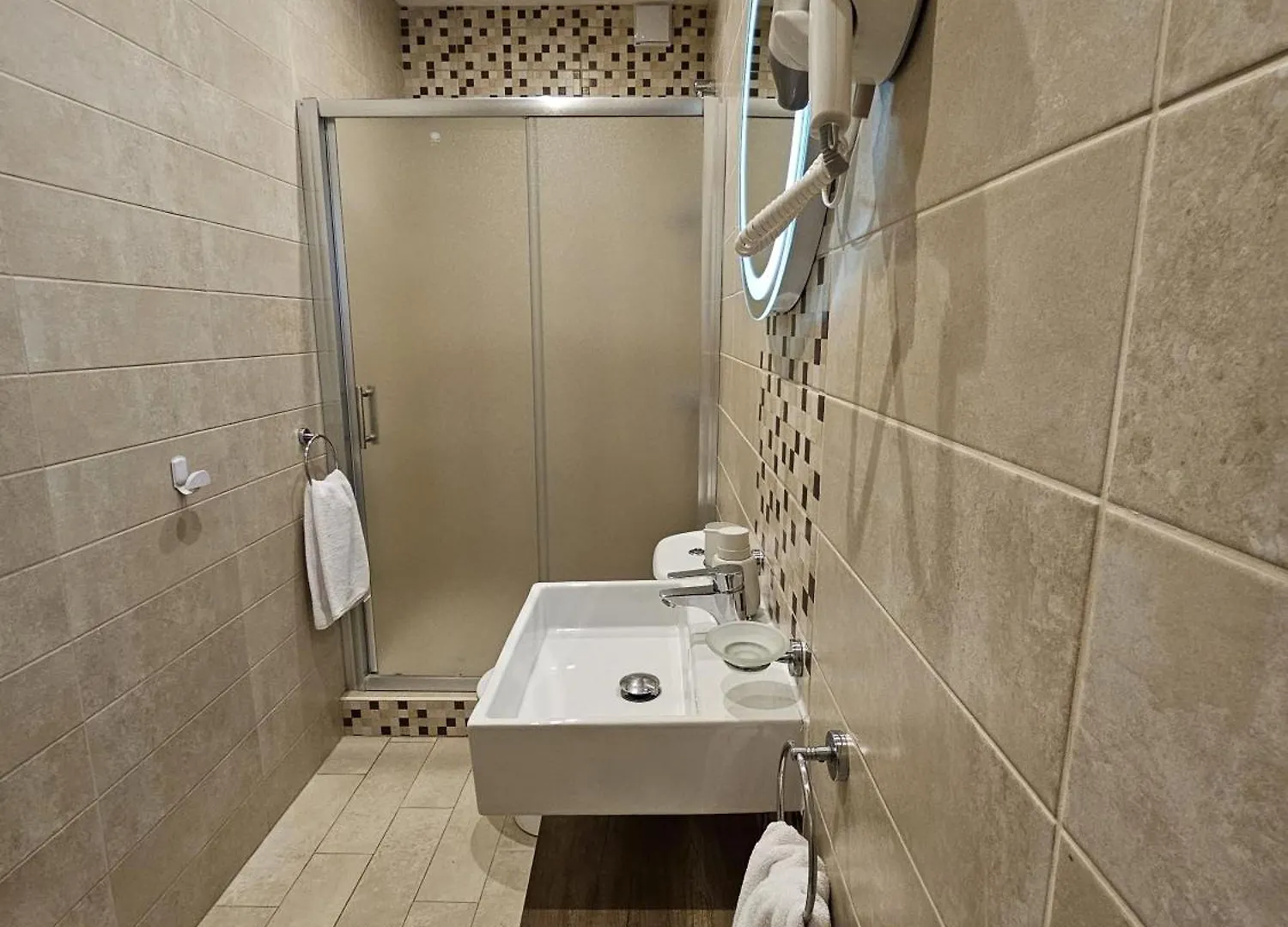 Korzo Suites Sliema III アパート